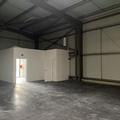Location d'entrepôt de 146 m² à Saint-Caprais-de-Bordeaux - 33880 photo - 3