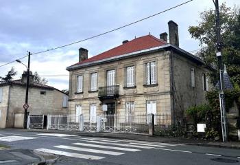 Location bureau Ambarès-et-Lagrave (33440) - 150 m² à Ambarès-et-Lagrave - 33440