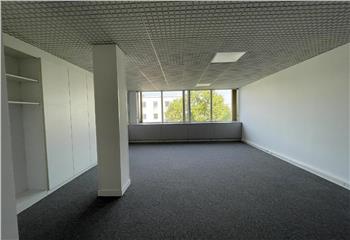 Location bureau Bordeaux (33300) - 1473 m² à Bordeaux - 33000