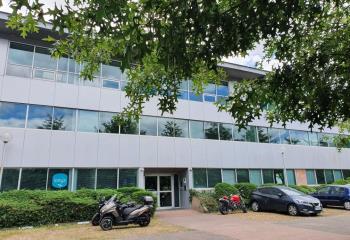 Location bureaux 136.00 m² à BORDEAUX à Bordeaux - 33000