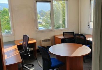 Location bureau Moirans (38430) - 110 m² à Moirans - 38430