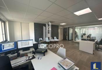 Location bureau NICE (06200) - 240 m² à Nice - 06000