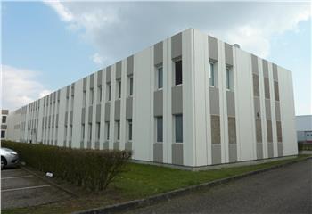 Location bureau Ormes (45140) - 927 m²
