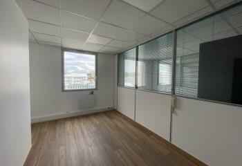 Location bureau Pantin (93500) - 733 m² à Pantin - 93500