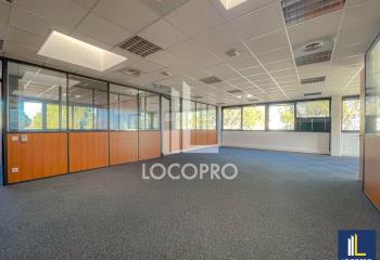 Location bureau Rousset (13790) - 257 m² à Rousset - 13790