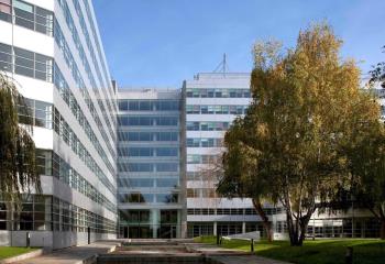 Location bureau Rueil-Malmaison (92500) - 1377 m² à Rueil-Malmaison - 92500
