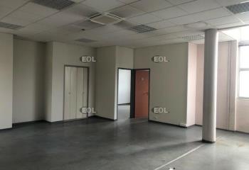 Location local commercial Marseille 11 (13011) - 425 m²
