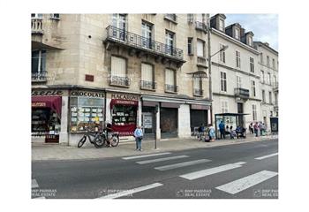 Location local commercial Nancy (54000) - 105 m²