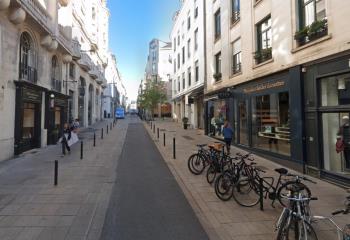 Location local commercial Nantes (44000) - 25 m²