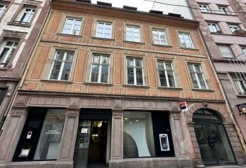 Location local commercial Strasbourg (67000) - 605 m²