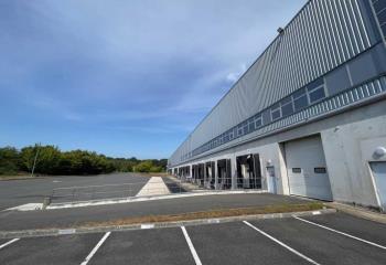 Location activité/entrepôt Combs-la-Ville (77380) - 5978 m² à Combs-la-Ville - 77380