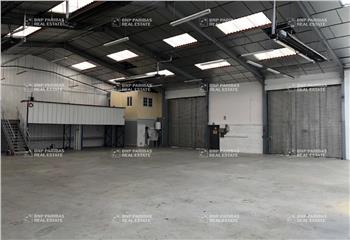 Location activité/entrepôt Ecquevilly (78920) - 1055 m²