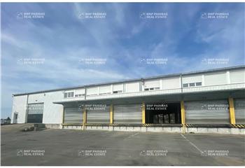 Location activité/entrepôt Fleury-les-Aubrais (45400) - 2756 m² à Fleury-les-Aubrais - 45400