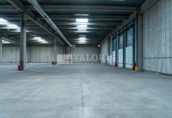 Location activité/entrepôt Genas (69740) - 3851 m²