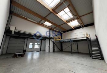 Location activité/entrepôt Lieusaint (77127) - 297 m²