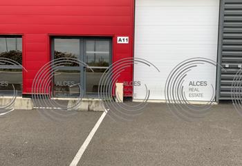 Location activité/entrepôt Saint-Jean-d'Illac (33127) - 260 m² à Saint-Jean-d'Illac - 33127