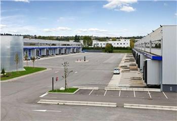 Location activité/entrepôt Saint-Quentin-Fallavier (38070) - 1783 m² à Saint-Quentin-Fallavier - 38070