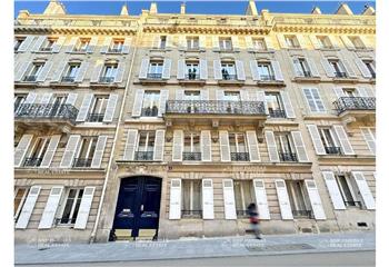 Bureau à vendre Paris 8 (75008) - 69 m² à Paris 8 - 75008