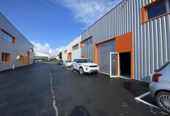Activité/Entrepôt à vendre Carbon-Blanc (33560) - 2927 m²