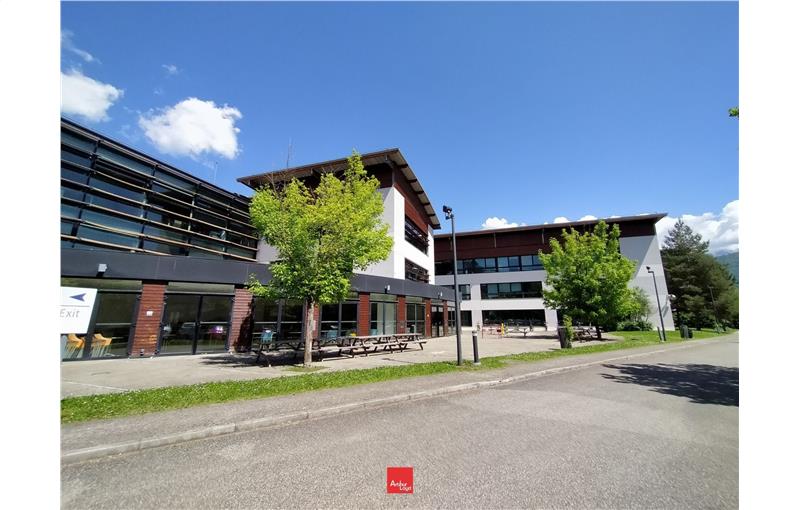 Location de bureau de 778 m² à Montbonnot-Saint-Martin - 38330 photo - 1