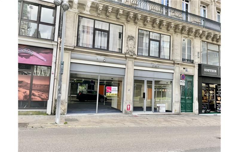 Location de local commercial de 136 m² à Rouen - 76000 photo - 1