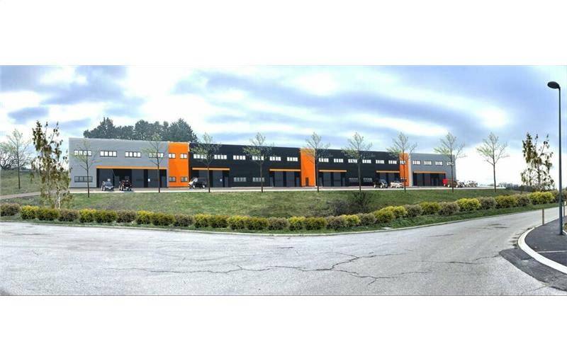 Entrepôt à acheter de 3 205 m² à Charancieu - 38490 photo - 1