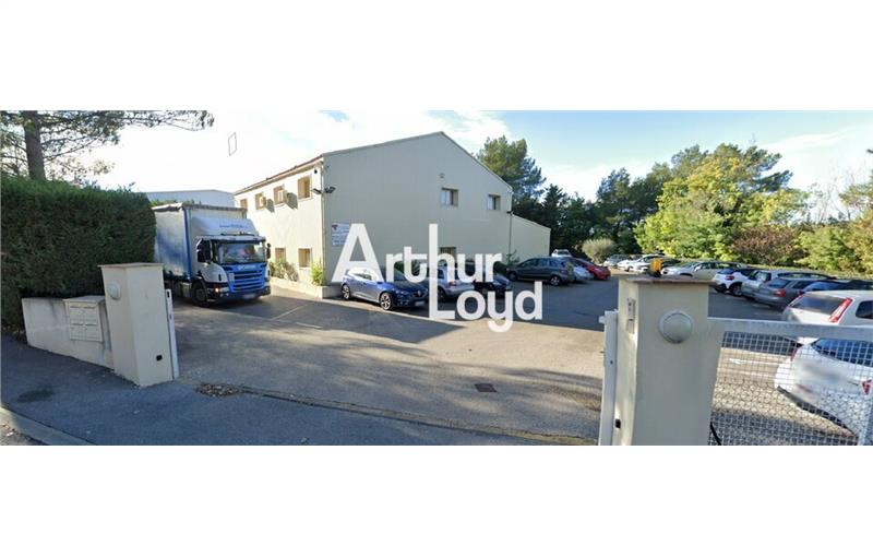 Vente d'entrepôt de 1 775 m² à Roquebrune-sur-Argens - 83520 photo - 1