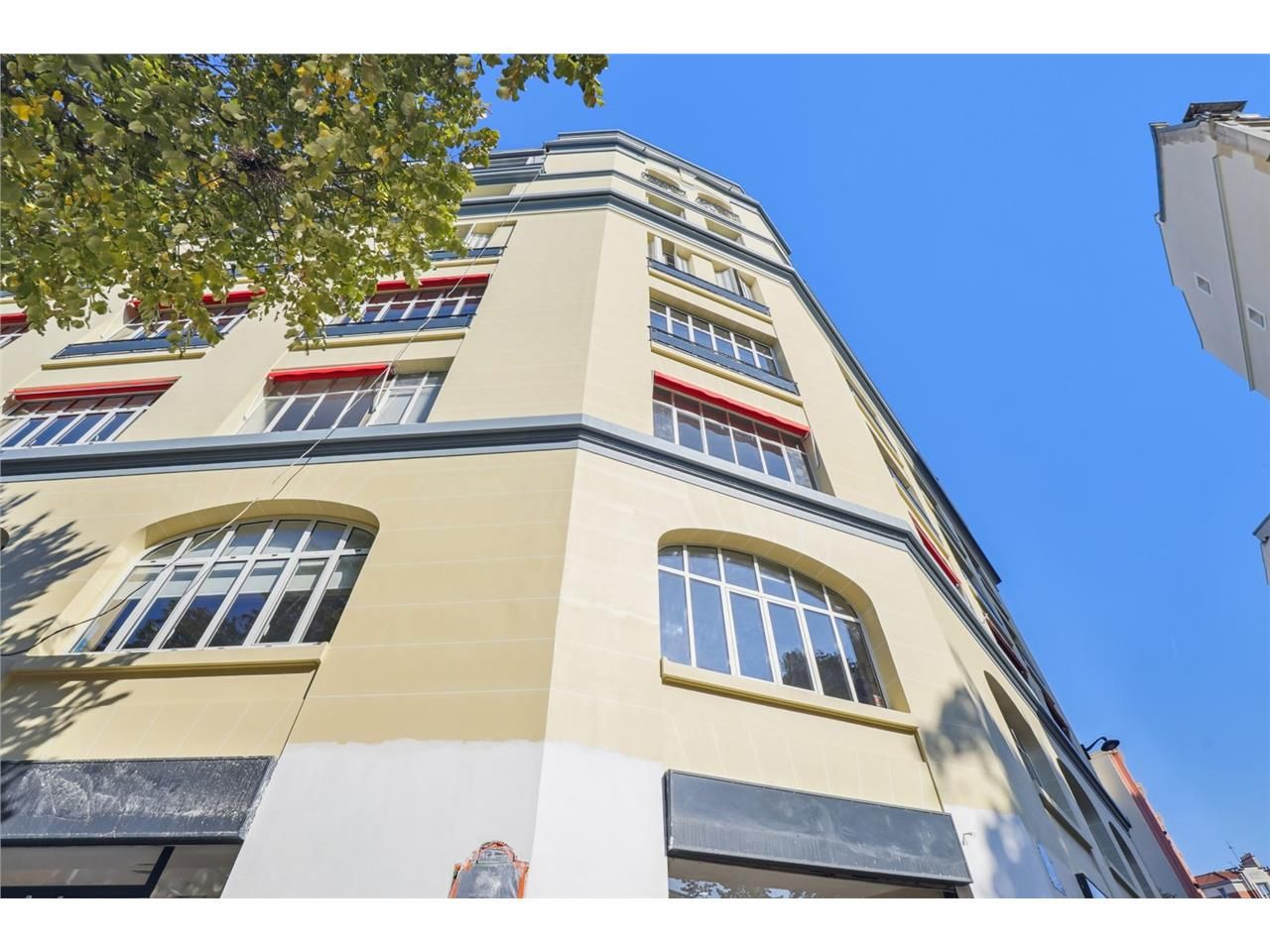 Bureaux à louer Paris 11 - Proche Métro Rue Saint-Maur et Ménilmontant ...