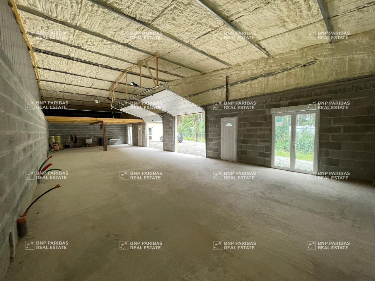 Location Activité 143 m² non divisibles 35520 La meziere