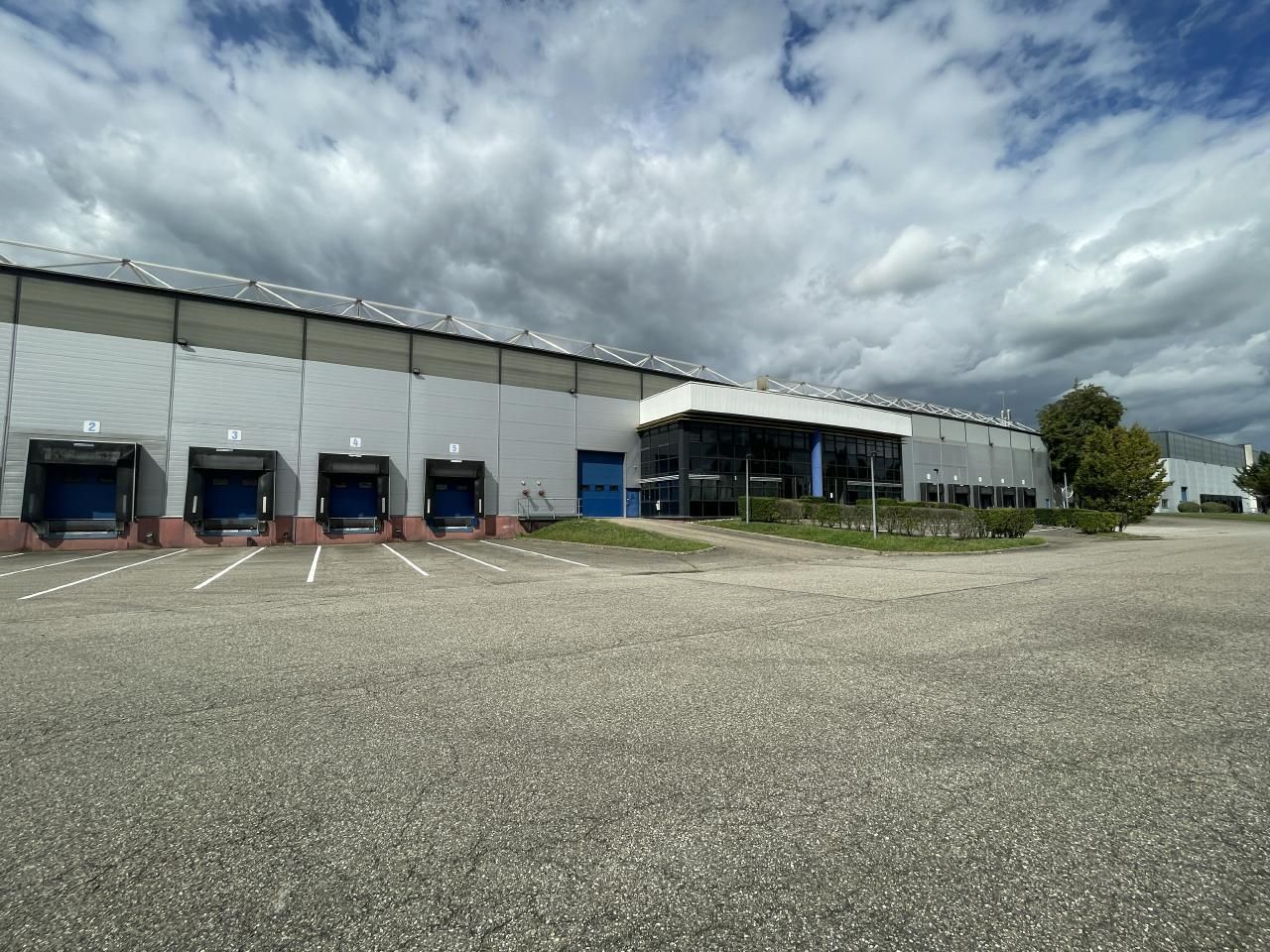 Location Entrepôts classe A 10602 m² divisibles 67100 Strasbourg