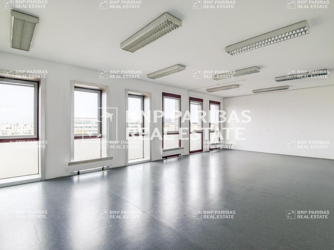 Location Bureaux 160 m² non divisibles 78180 Montigny-le-bretonneux