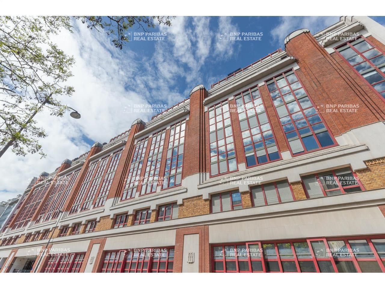 306 m² pour ce bureaux en vente à Paris