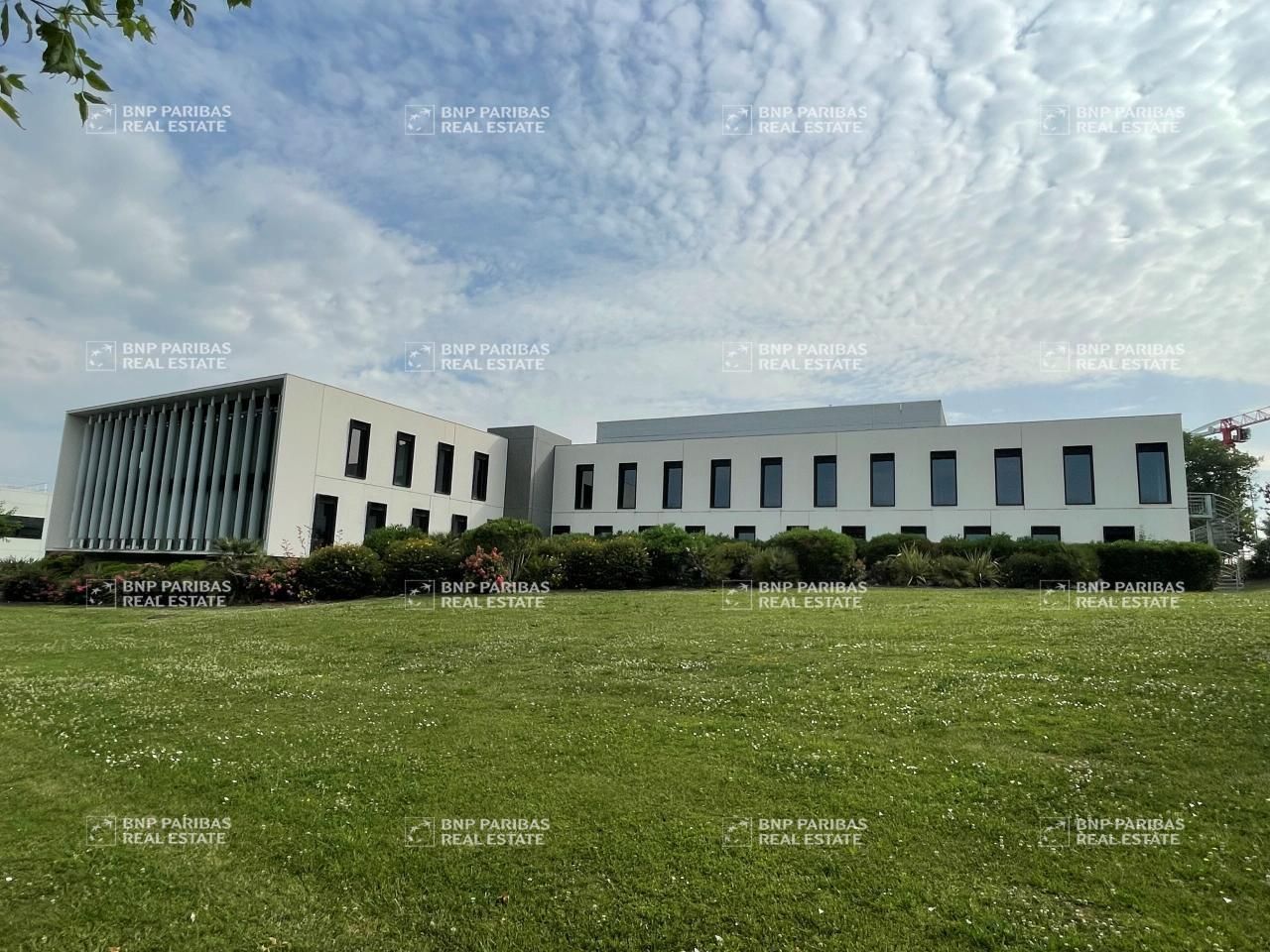 Location Bureaux 1080 m² non divisibles 31670 Labège