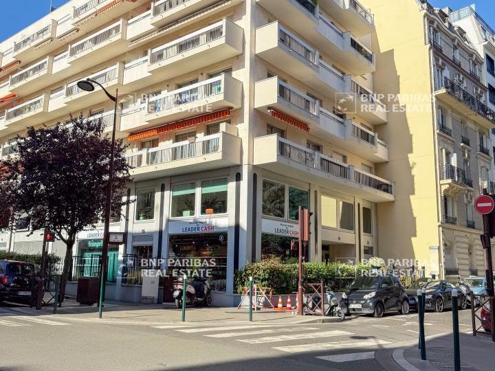 Vente Bureaux 791 m² non divisibles 92200 Neuilly sur seine