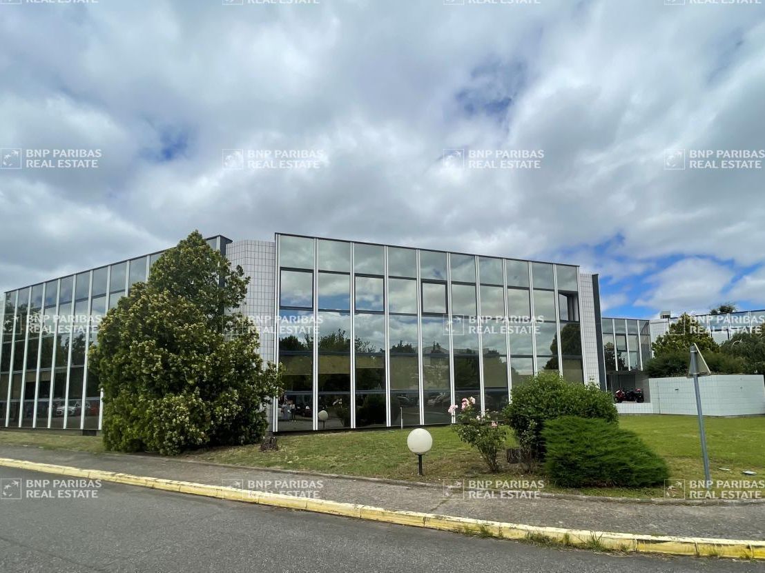 Location Bureaux 2412 m² divisibles 31100 Toulouse