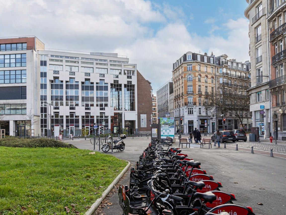 976.48 m² pour ce bureaux en vente à Lille