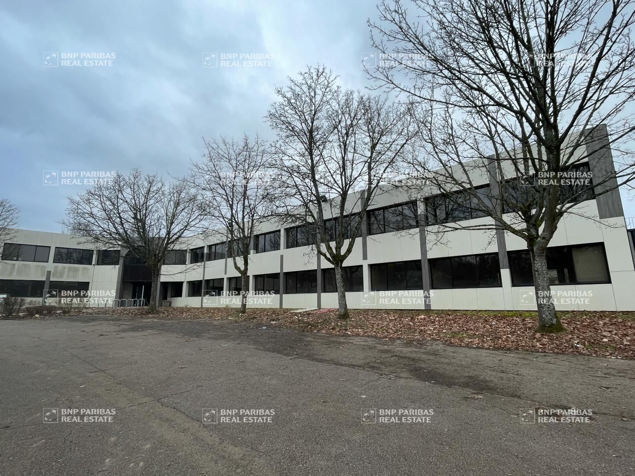 Vente Bureaux 1800 m² divisibles 57070 Metz