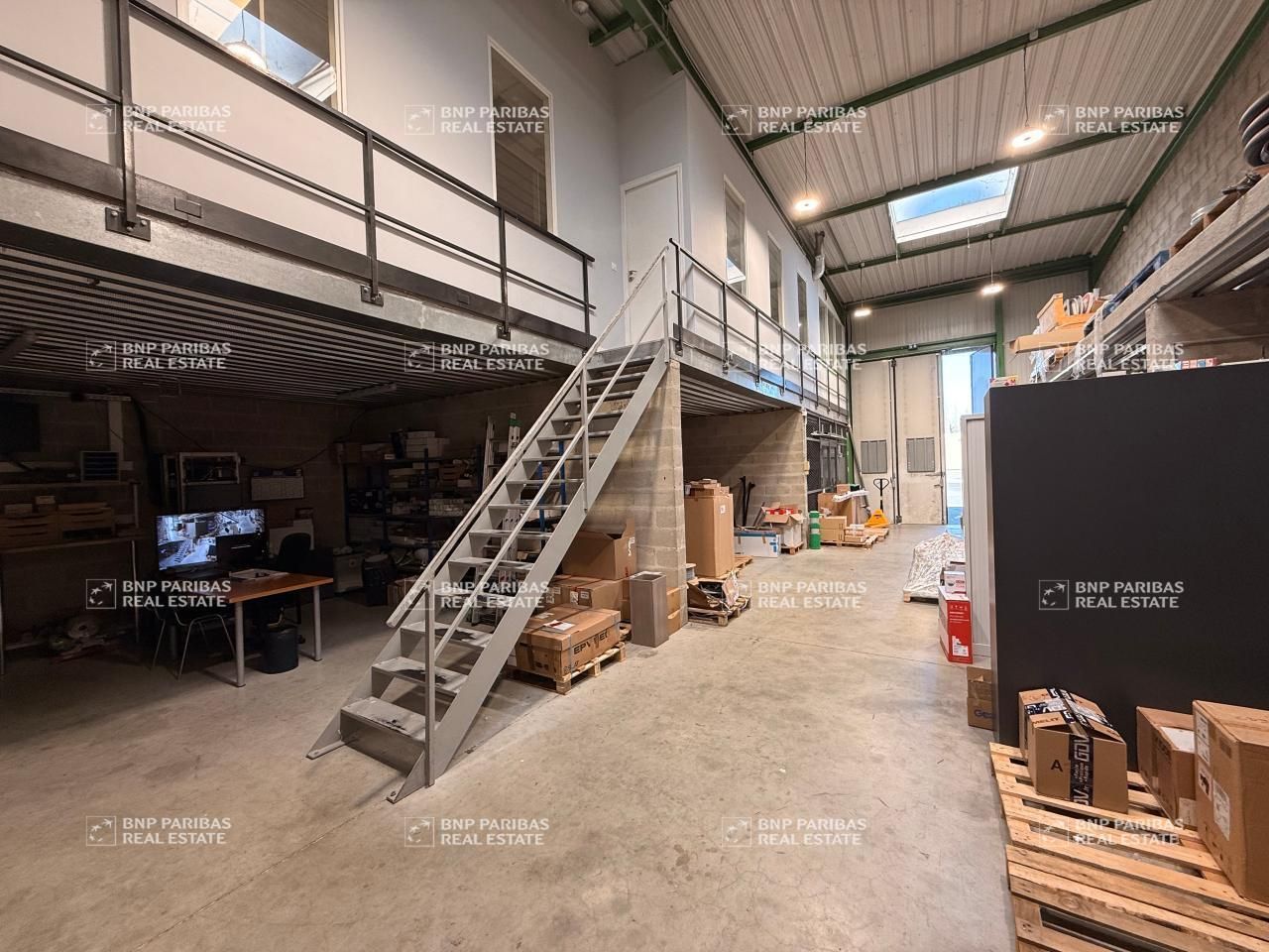 Vente PME-PMI 530 m² non divisibles 77400 Saint-thibault-des-vignes
