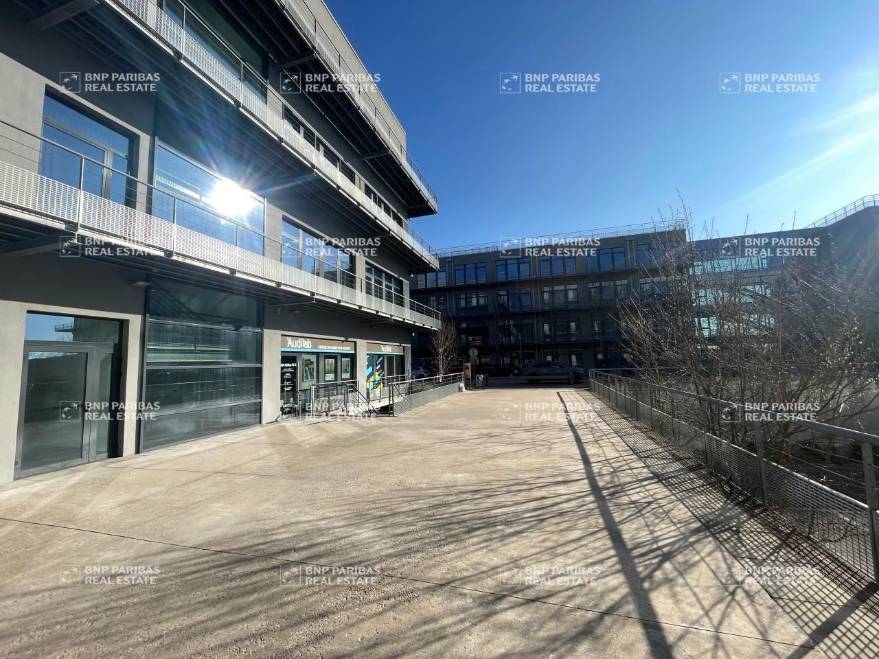 82 m² pour ce bureaux en location à Maxéville