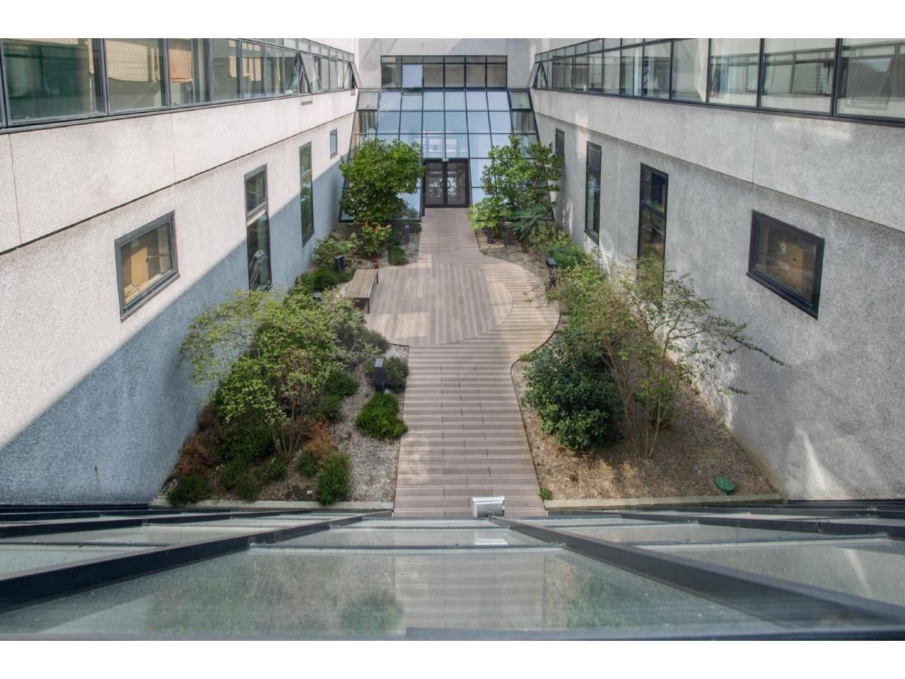Location Bureaux 10637 m² divisibles 92000 Nanterre