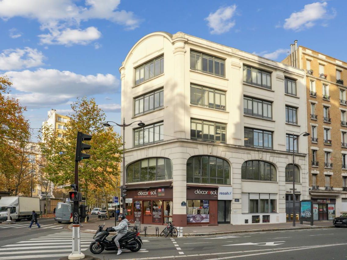 Location Bureaux 1155.23 m² divisibles 75011 Paris