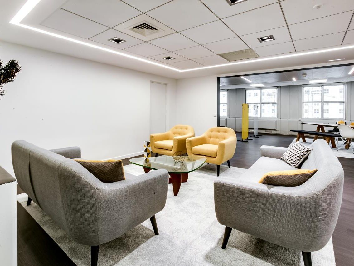 10029 m² pour ce bureaux en location à Puteaux