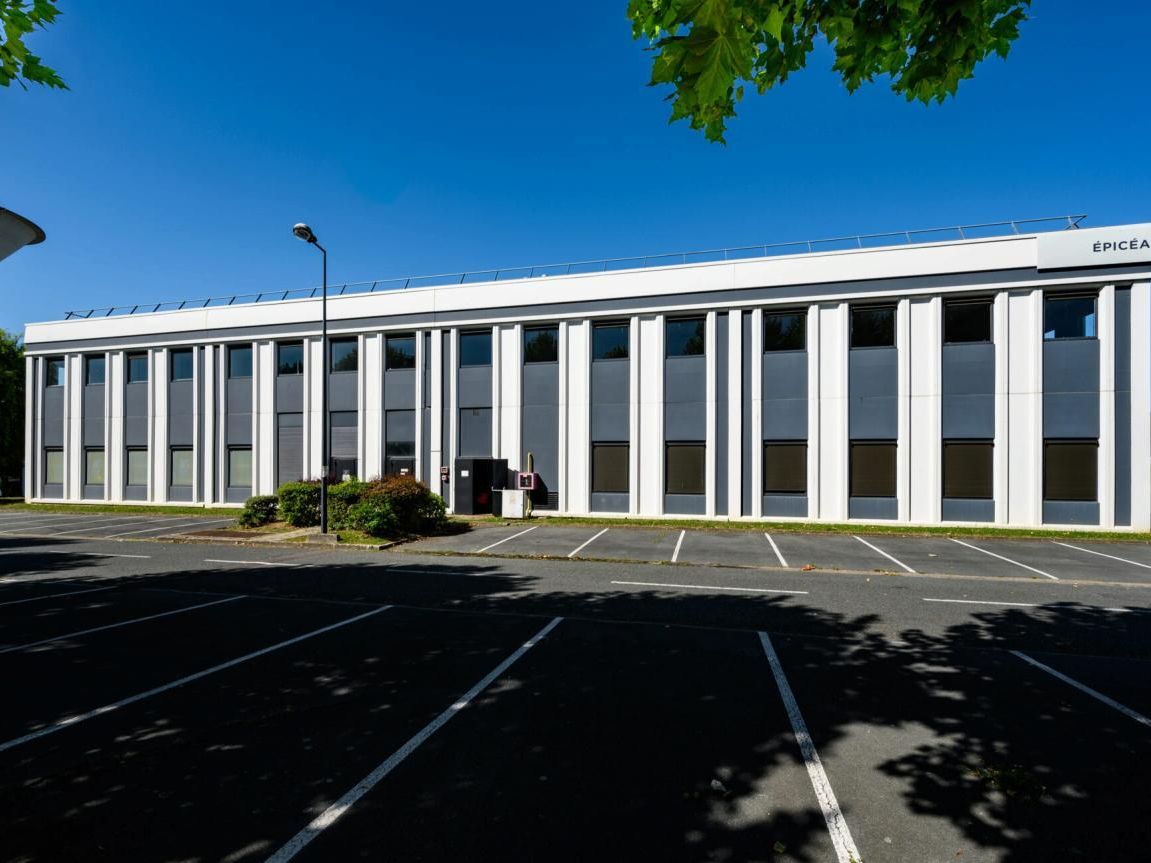 Location PME-PMI 835 m² divisibles 91140 Villebon-sur-yvette