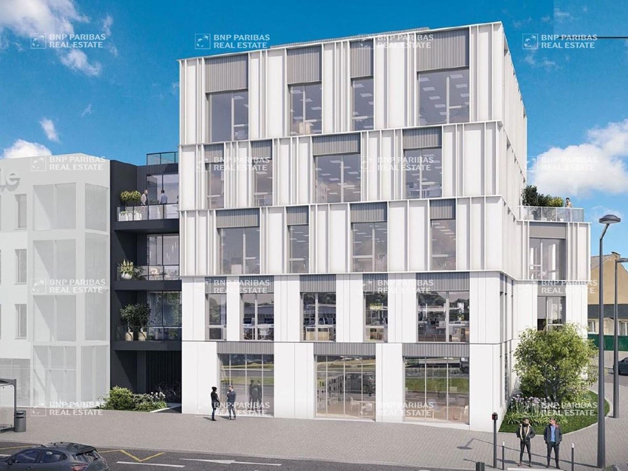 1723.21 m² pour ce bureaux en vente à Saint-jacques-de-la-lande