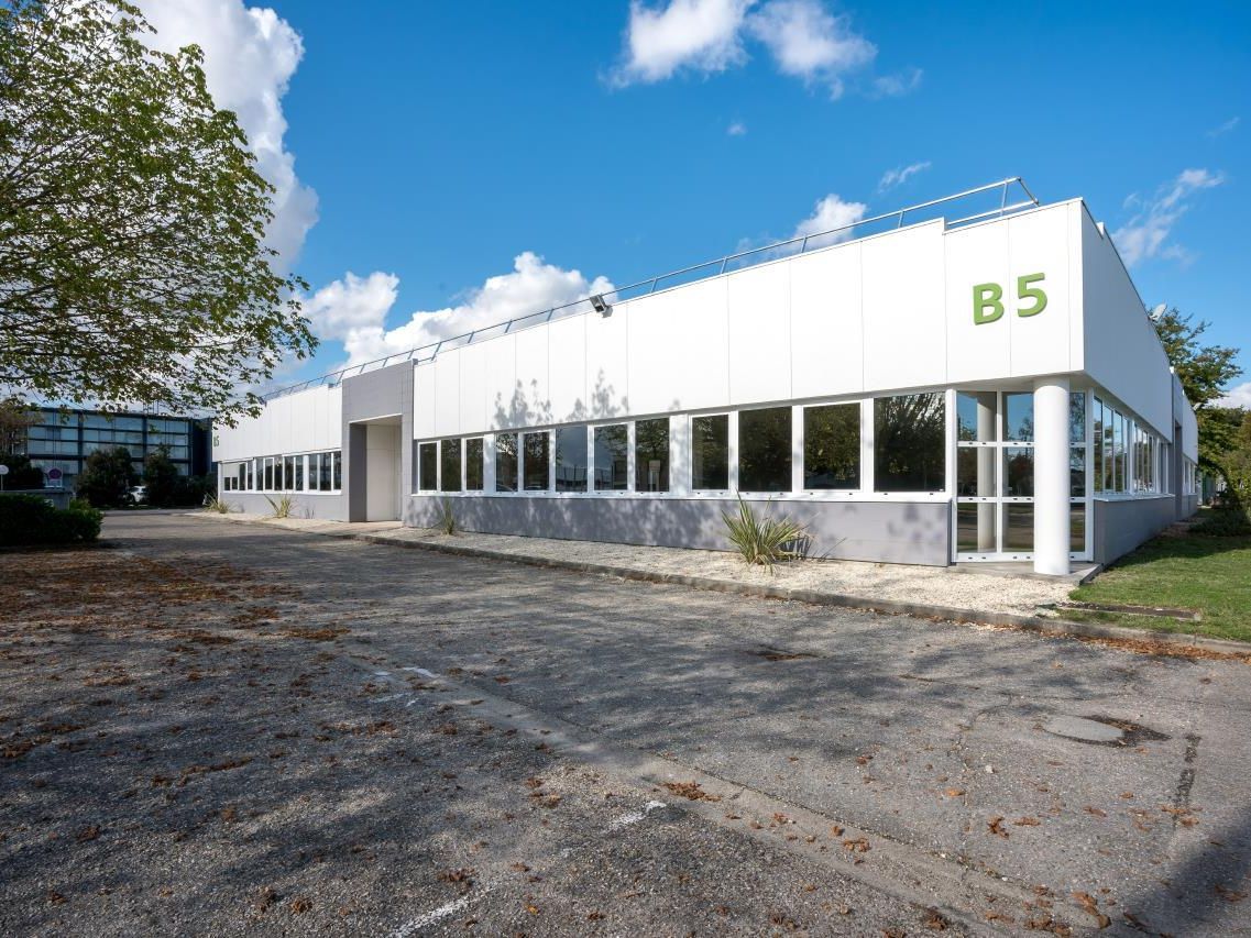 Location Bureaux 498.7 m² divisibles 33700 Mérignac