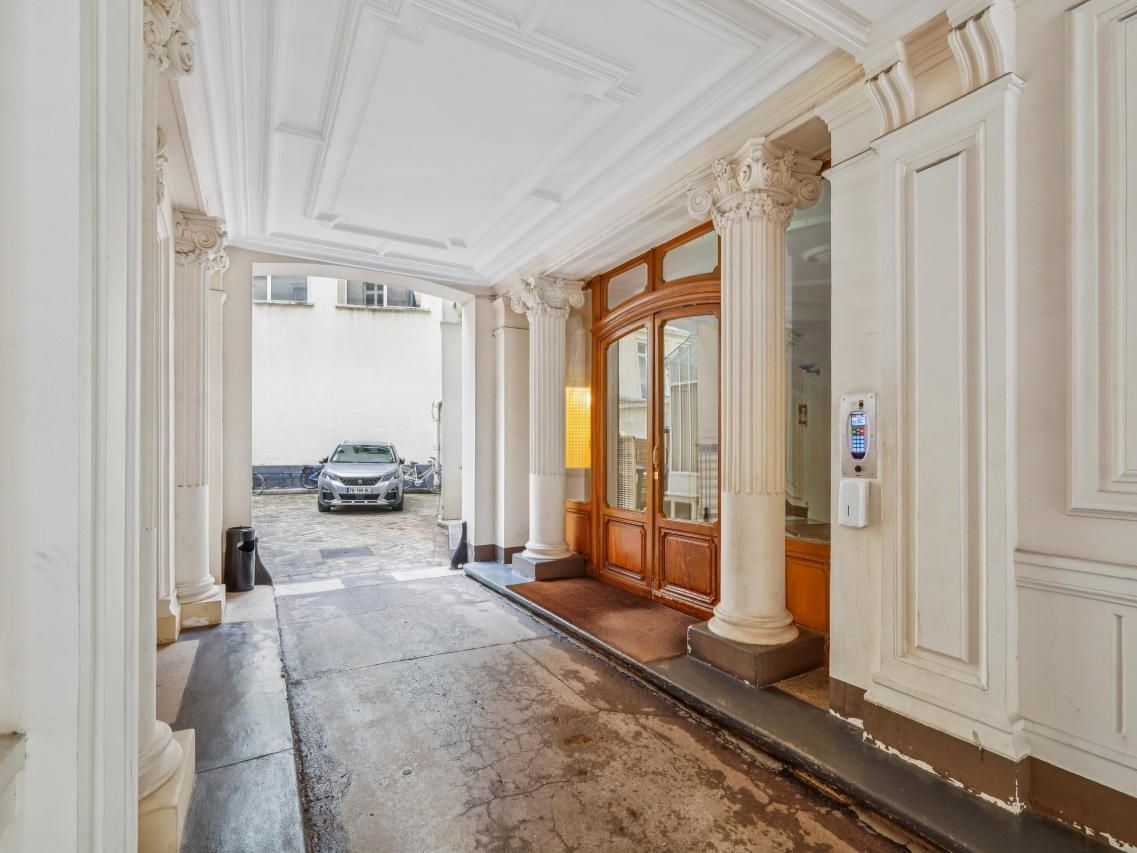 518 m² pour ce bureaux en location à Paris