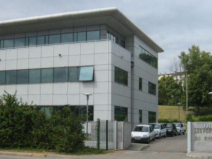 Location Bureaux 174 m² non divisibles 69300 Caluire-et-cuire
