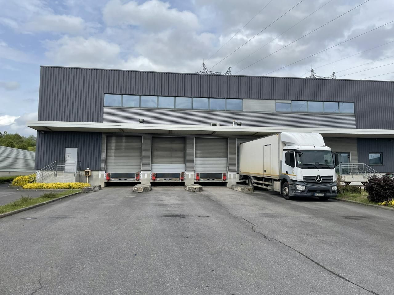 3848 m² pour ce activité en location à Villeparisis