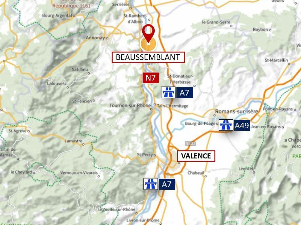 Location Entrepôts classe A 13415 m² non divisibles 26240 Beausemblant