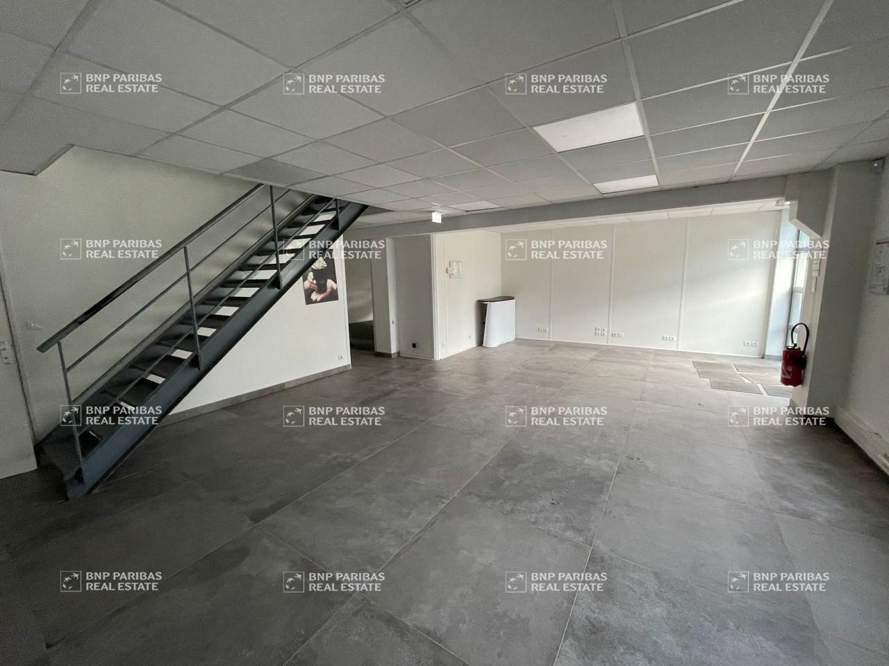 626 m² pour ce activité en location à Wasquehal